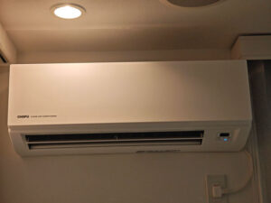 エアコン兼床暖房 室内機 理系文系夫婦 一条工務店 iSmart