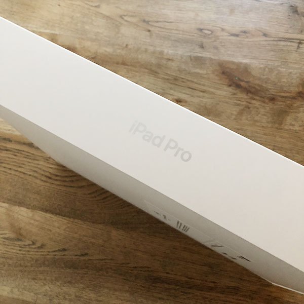 iPad Pro 12.9（2021年製）インチの箱　一条工務店 i- smart　アイスマート 注文住宅　マイホーム
